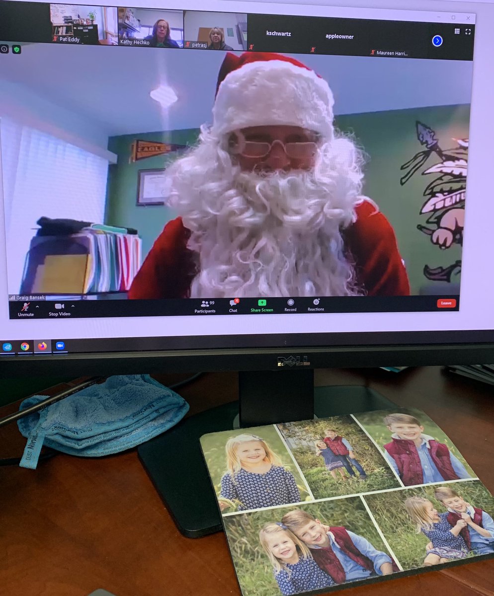 Look who dropped in on staff meeting #oursuperintendentrocks <a href="/graigbansek/">Graig Bansek</a> 💚🎅🏻💚