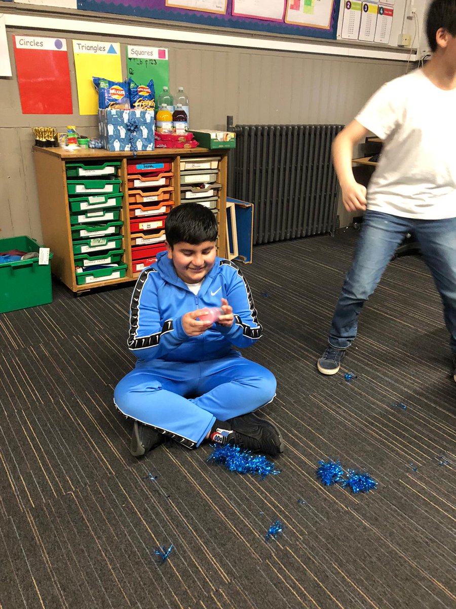 7aPollokshields's tweet photo. We had a great time at our Christmas party this afternoon! Here is a wee thread full of photos from our festive afternoon! 🎄🌲🎄🌲 https://t.co/wLQHYCgf7y