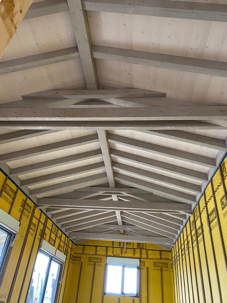 Solo tres dias en obra y este es el resultado! #industrializamos viviendas de alta eficiencia energética <a href="/ClusterAeice/">AEICE Clúster de Hábitat Eficiente</a> <a href="/ContratistasCyL/">CContratistasCyL</a> <a href="/Hechoencyl/">Hecho en CyL</a> <a href="/MLobo_FINSA/">M.Lobo - FINSA</a> <a href="/werugroup_spain/">WERU Group Spain</a> <a href="/ZehnderIberica/">Zehnder Group Ibérica</a> #passivhaus