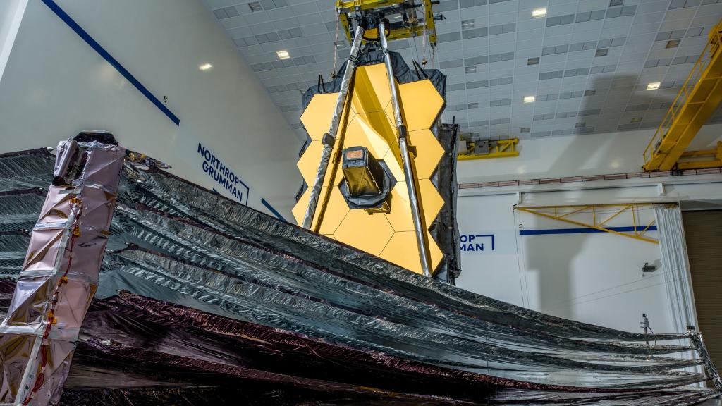 This is the last time the James Webb Space Telescope’s sunshield will be fully unfurled and tensioned on Earth.Following this test, all 5 layers will soon be perfectly packed and folded back up which takes about 2 full months!