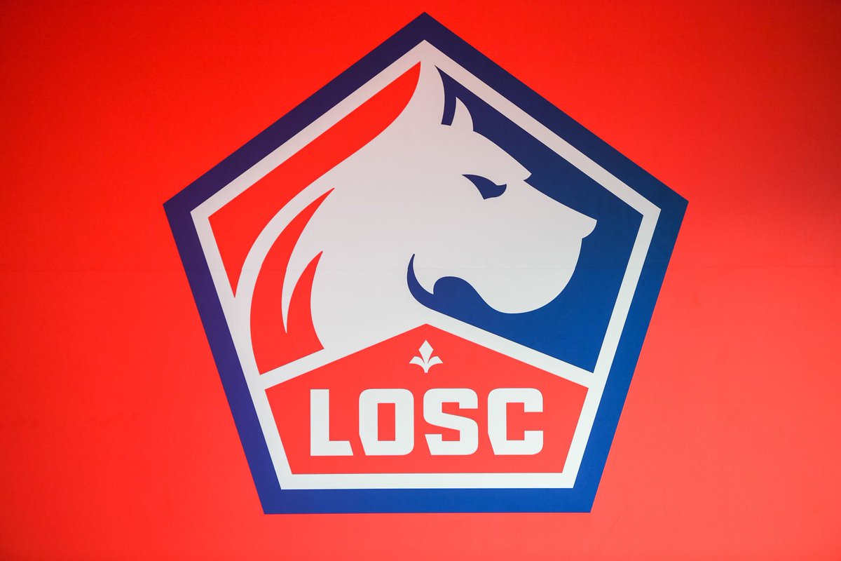 ActuFoot_'s tweet image. 🔴 Le LOSC est officiellement vendu !

Gérard Lopez et Luis Campos quittent le club.

Olivier Létang est nommé PDG du club.

(RMC / L’Équipe)