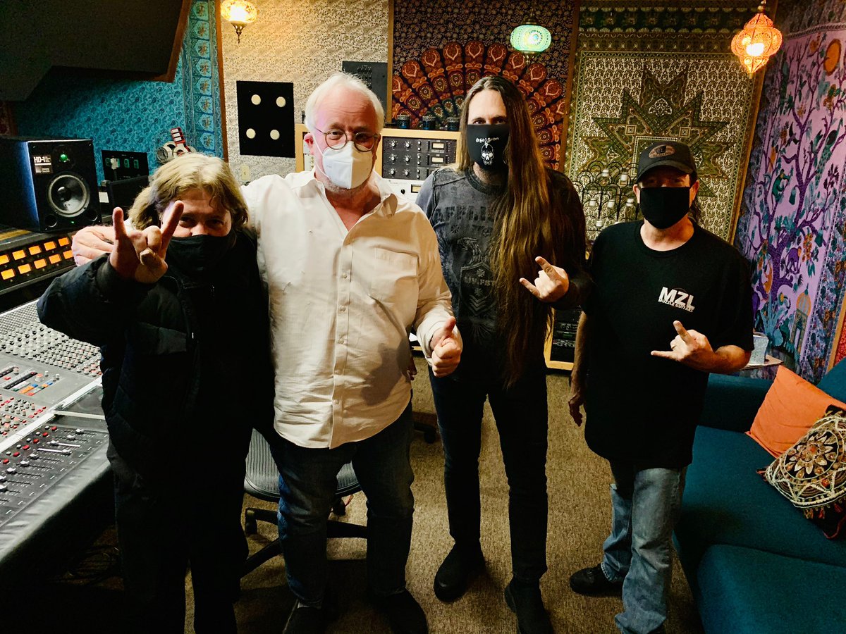 OGAMmusic's tweet photo. Great session yesterday with legendary Wyn Davis!! #newmusic #simonwright #wyndavis #metal #totalaccessrecording https://t.co/7Jbn0fgp6U
