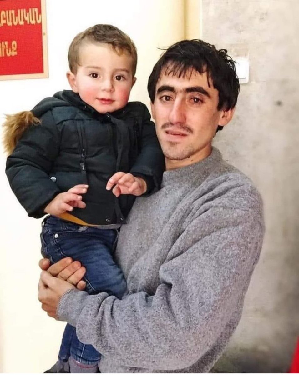 theelementfi's tweet photo. @anush_jan I just saw this and got a bit calmer. He has spent 56 days in captivity and obviously was mistreated for having refused to say "Karabakh is Azerbaijan" (idk what it is the point). But what matters is finally he is back home, and most importantly alive. https://t.co/RbXzf0tHU7