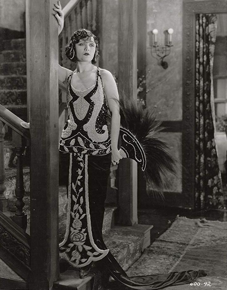FabioMatteuzzi's tweet photo. 1923 #PolaNegri in a gown designed by #HowardGreer for “#TheCheat”. #silentera @hollywoodsynch @sergioandreola @AlbertGalera @JonJimMiller @wonderful_g @RuizVelvet92 @CultoftheCinema @CanetCinema @Wahrhaftig @IArtioli @miwi1010 @NitrateLight @NotableHistory @Vintageology1 https://t.co/JAfTo1S1Ea