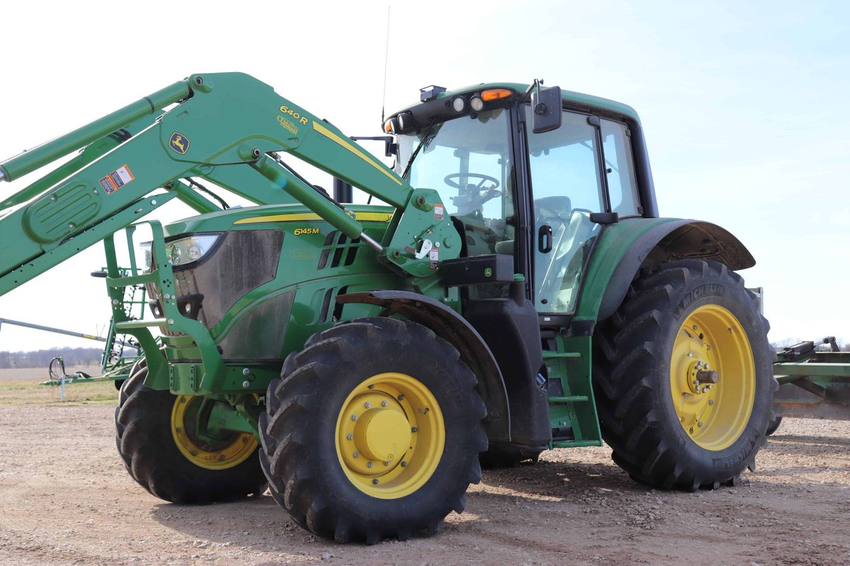 Trac_USA's tweet photo. Bidding is now Live! Check out this sweet 2018 John Deere 6155M with only 625 hours.

Tractor is still under factory warranty sells as a complete package with the 640R loader and bale spear! https://t.co/QhHDfgXujs