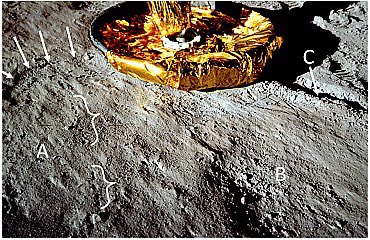 Here is a photo near a footpad in Apollo 11. See the long soil mounds that point back toward the rocket engine (the engine is toward the upper left corner)? Now compare to the recent  @mastenspace tests. See the similar textural features? These are “erosional remnants”.
