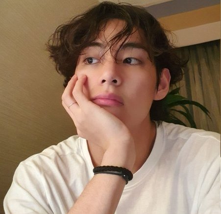 Kim Taehyung as Kou from Au Haru Ride anime: A thread