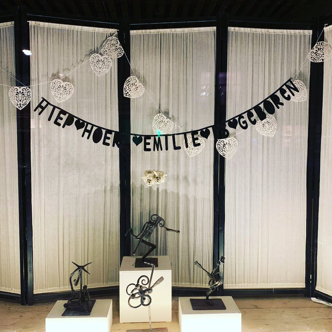 Last sunday, 13 december, our daughter Emilie was born! Over the moon with this tiny human 🥰