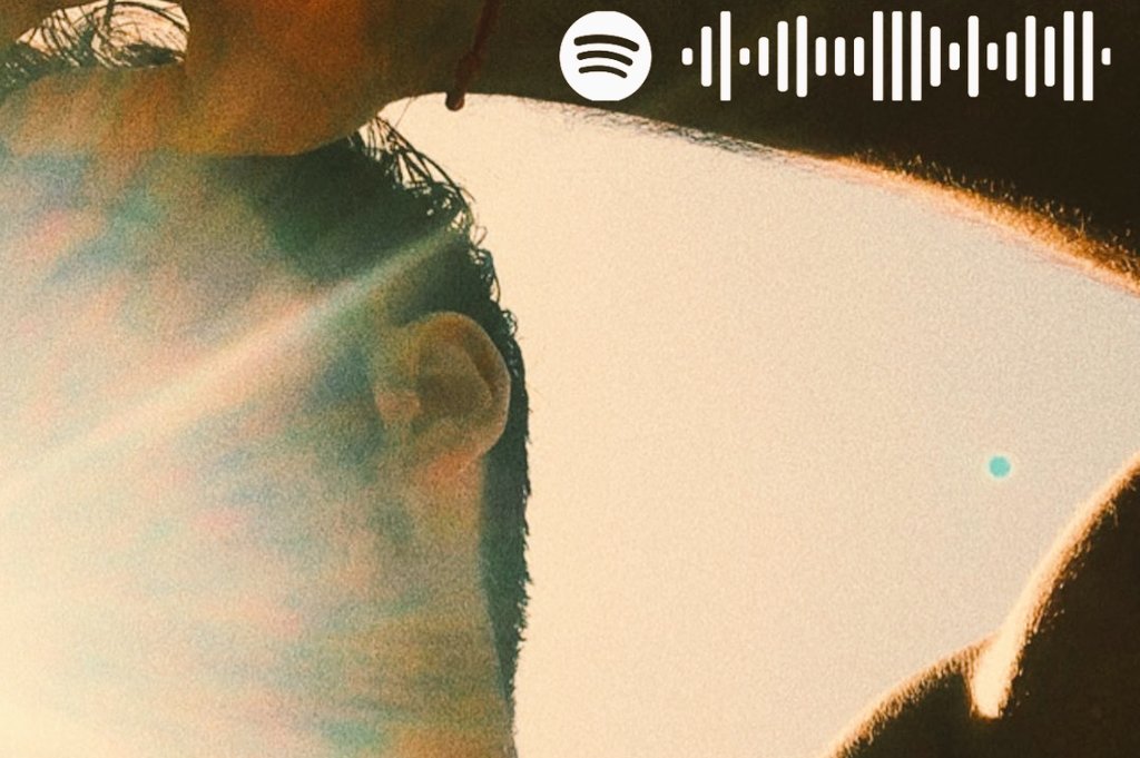 Agoney_Pe's tweet photo. #FelizViernes
🎧 Escanea el código desde Spotify, disfruta estas canciones de @Agoney 🎤 y cuéntanos con emojis el título de las canciones 😉
👇🏼👇🏼👇🏼
#FridayVibes #FridayMusicFun #FridayMotivation #FridayMood #music #spotify #spotifycodes https://t.co/EKfunGpbpe