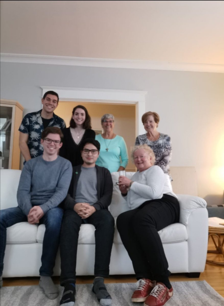 Cúpla seachtain ó shin, bhí mé in #Halifax agus cuireadh fáilte romham freastal ar an gciorcal comhrá áitiúil. Bhí béile breá, tae agus milseog ar fáil dom ach an rud ab fhearr: an chraic! Is léir go bhfuil an Ghaeilge beo i gCeanada! <a href="/GaeilgeHalifax/">Gaeilge Halifax</a> <a href="/mcc_orlaa/">mcc_orlaa</a> <a href="/walker__kieran/">Kieran Walker</a>