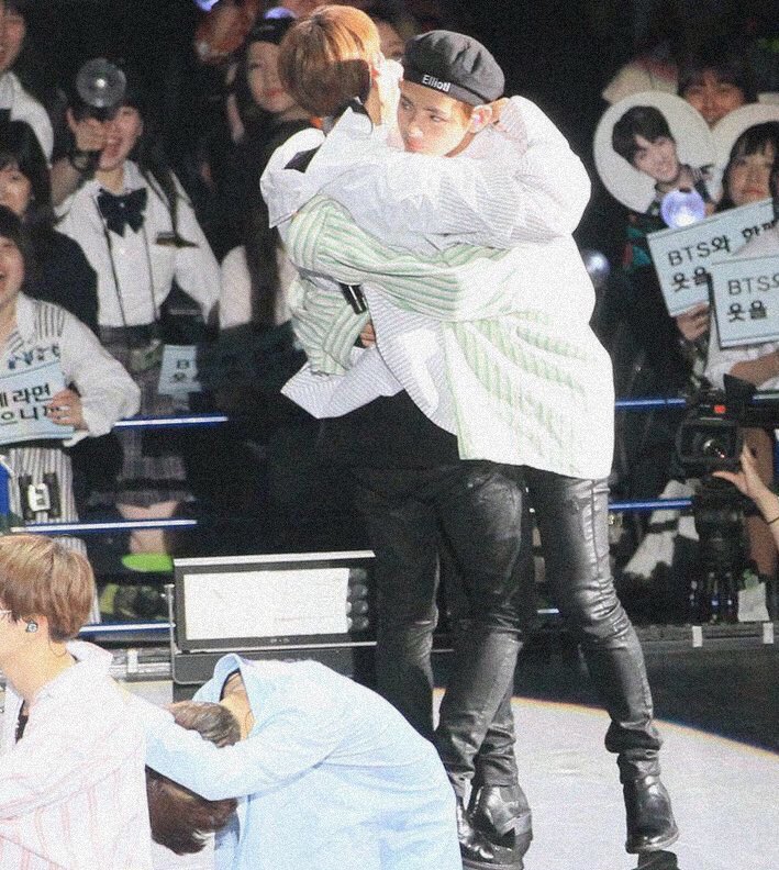 when tae made jin laugh and then he tapped his shoulder and tae pretended to fall in slow motion will never not be funny