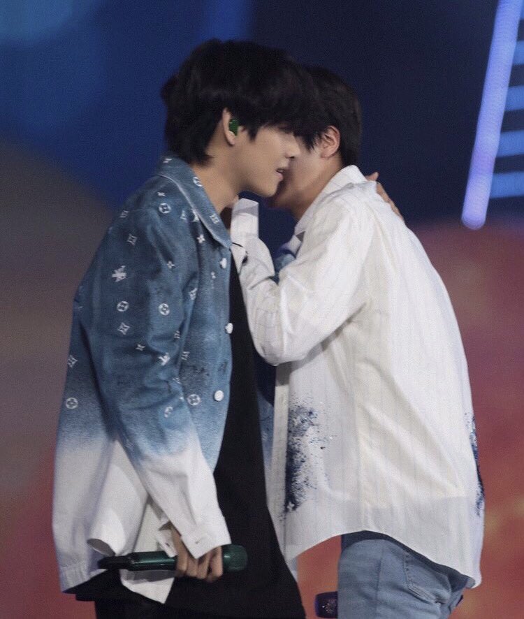 when tae made jin laugh and then he tapped his shoulder and tae pretended to fall in slow motion will never not be funny