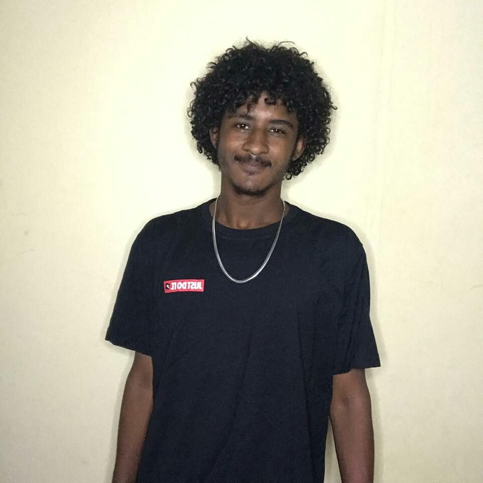 StreetbrandB's tweet photo. Camisa Just do it Nike 
Tamanho G
Valor R$ 80 reais
#fretegratis
#nike
#justdoit https://t.co/qzP1yWOMbl
