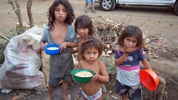 SOCIOLOGIAWM's tweet photo. SÓLO EN PERONIA

Fundidos
60% pobreza
Sin educación
Muertos+40.000
Inseguridad descontrolada
Inflación galopante

Seguìlos votando. Así estamos.

ÚLTIMA HORA Genocidio Pergolini Florencia Romano Buzios Marley #BuenViernes Ginés González García Fabiola Fiambrola #ChauBasta Juliana https://t.co/yTewCO2tdG