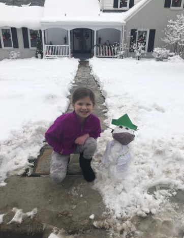 jesmtlsd's tweet photo. As much we miss seeing our Jefferson Jimmies faces in our spaces...it sure it nice to see their #SnowySmiles! I think that snowman looks just like I would if I were made of snow...#MaskUpLebo!
Tweet us more of your Snow Days @jesmtlsd
#LEBOlove #LEBOproud #WinterWonderland https://t.co/WhCujZaqSu