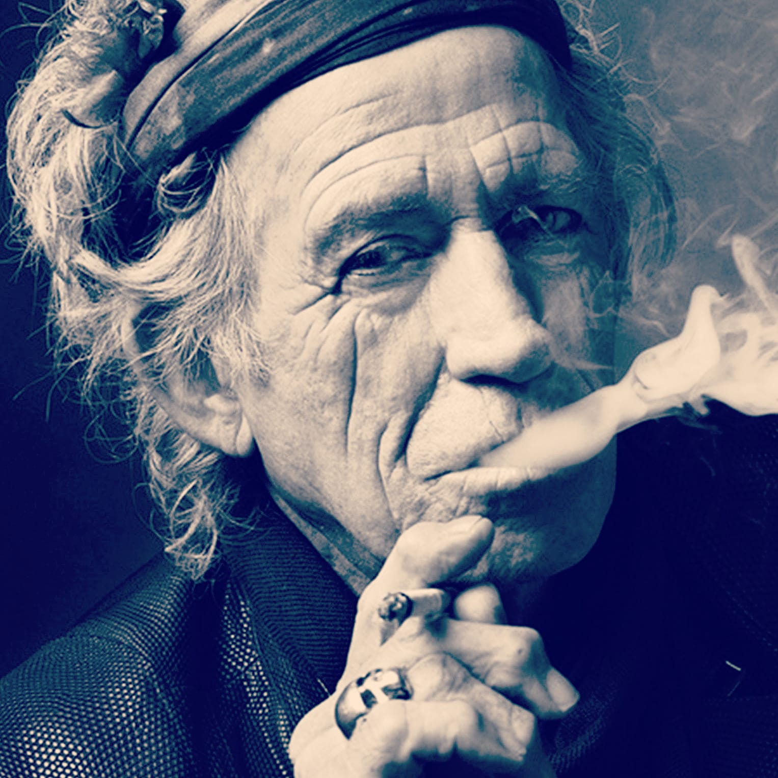 Happy 77th birthday to Keith Richards! All hail the Undying One! 