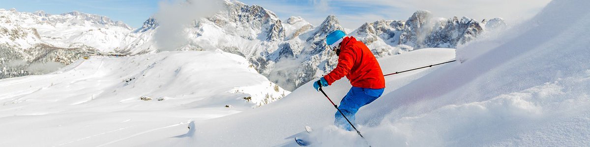 skitravelgo's tweet photo. New @LuggageForward partnership with @VailResorts makes the convenience of shipping ski gear ahead easier and more cost-effective than it was before. Pricing is simple to understand, and online price quotes are instant. HT @bizwestmedia ➡️➡️ https://t.co/VLdsjVJXW7 https://t.co/6EJZTX3DS4