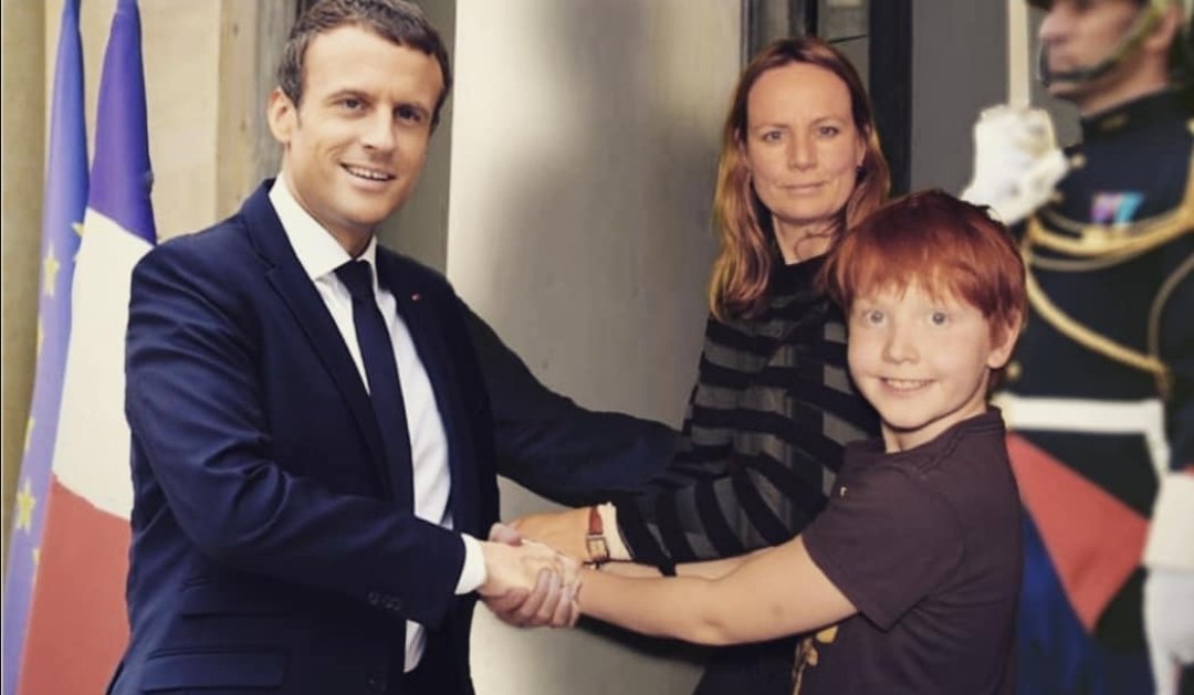 Parijsjes's tweet photo. @EmmanuelMacron Veel beterschap vanuit Les Pays-Bas! Get well soon!! Bon rétablissement monsieur le président! 
#parismemanque
#missingparis
#ikmisparijs
#paris
#parijs
@NienkeKooistra2
@MinPres https://t.co/tPongljAre