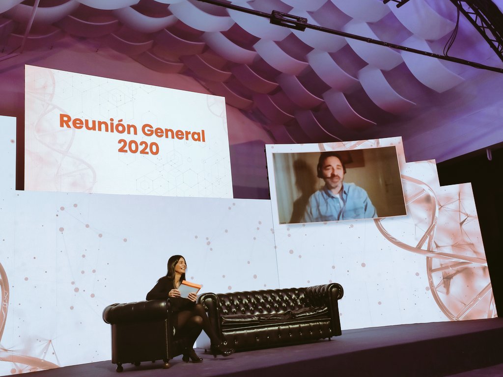 BABELgrupo's tweet photo. ⚠️ Concurso ⚠️
Nuestros empleados nos han contado cómo ha sido su 2020, a través de #TikTok. Y había premio. Este año a elegir: una tarjeta Amazon de 500 € o una #PS5 🎁
David, enhorabuena!!! Eres el ganador del concurso #Mi2020enBABEL
#GMBABEL https://t.co/f3bnBy2QdW
