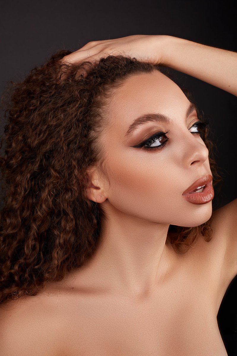 BordeauxModels's tweet photo. Don't settle for less just because it's available, work for what is out of reach until it's in your hands ✨ https://t.co/4fqSDPohjg