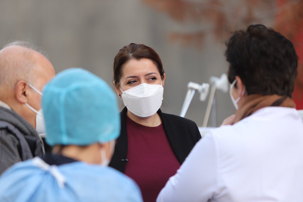 GManastirliu's tweet image. 🏥 44 respiratorë të rinj, të fjalës së fundit të teknologjisë, financim i buxhetit të shtetit, i janë shtuar flotës së aparaturave  në shërbimin shëndetësor publik për përballimin e situatës së epidemisë ✅ 

#ForcojmëKapacitetet 
#Bashkë 🤜#COVID19🤛