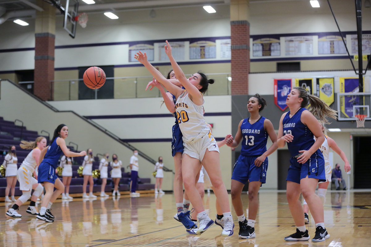 Valley Center girls v Goddard  down 3 at half. The score is 10-7.  <a href="/ArkValleySports/">Ark Valley Sports</a> <a href="/VC_Basketball/">Valley Center Basketball</a> <a href="/sportsinkansas/">Sports in Kansas</a> <a href="/USD262/">USD262 Valley Center</a>