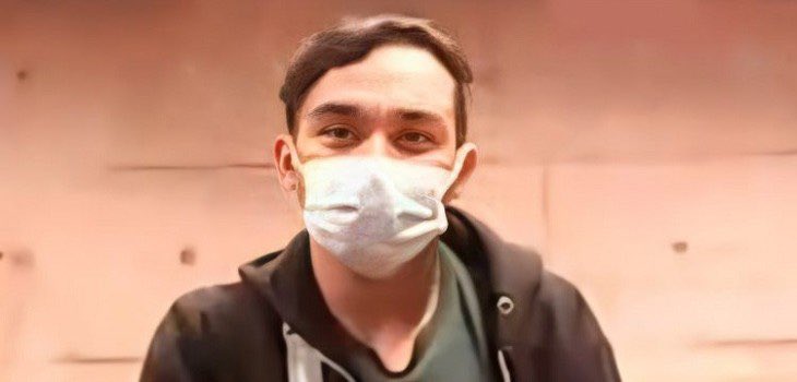 joseantoniokast's tweet photo. Sebastian Zamora lleva 75 dias en prisión, acusado de un delito que no cometió. Pidió su libertad y el Tribunal recien lo escuchara en 20 dias más. Mientras tanto, la misma justicia le dio “arresto domiciliario” a una banda de delincuentes que, por supuesto, ya estan prófugos https://t.co/d33huUBAvC