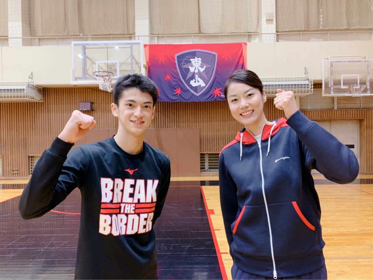 akinoakino24's tweet photo. 毎週日曜日深夜1時25分〜
テレビ朝日『GET SPORTS』
高校ウィンターカップスペシャル 京都・東山高校 日本一へ! ~高校NO.1ガード 米須玲音の逆襲~
皆さま是非ご覧下さい!!
今年の冬はきっと熱い🔥熱い🔥戦いになる💪
#テレビ朝日
#getsport
#ウィンターカップ
#東山高校
#米須玲音 くん https://t.co/PyTXg9rSCg