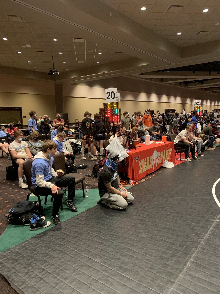 sarawaytashek's tweet photo. @GovTimWalz @LetThemPlayMN @letthemwrestle @thauserkstp Hey Walz!!! We are wrestling in Wisconsin where things are open, youth sports are HAPPENING and lots of great Mn wrestlers here!!! Shame On you Walz!! Way to go Wisconsin! #recallwalz #openupmn #factsoverfear https://t.co/rijn6Sai4F