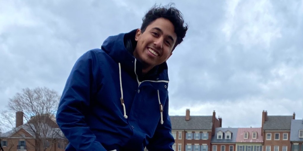 This week's #FeatureFriday is Abdulmajeed Felemban! Originally from Saudi Arabia,  Abdulmajeed is a senior majoring in Mechanical Engineering Technology. 

Abdulmajeed loves to hike, travel, and play soccer. A fun fact about him is that he is an exquisite cook! 
.
.
.
#IndState