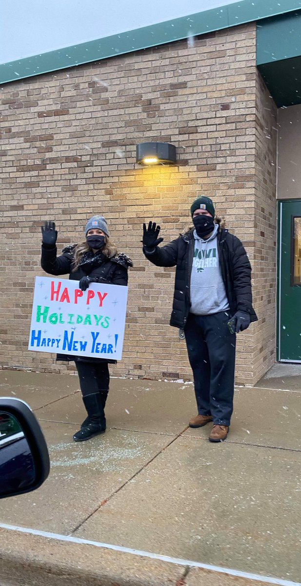 docsmatthews's tweet photo. It’s the last day for @NCSD until January 4. We had a great fall. It was bumpy at times but our district continues to be an amazing place! Thank you to everyone! Happy Holidays! #NoviTogether https://t.co/AVI98uIPPn