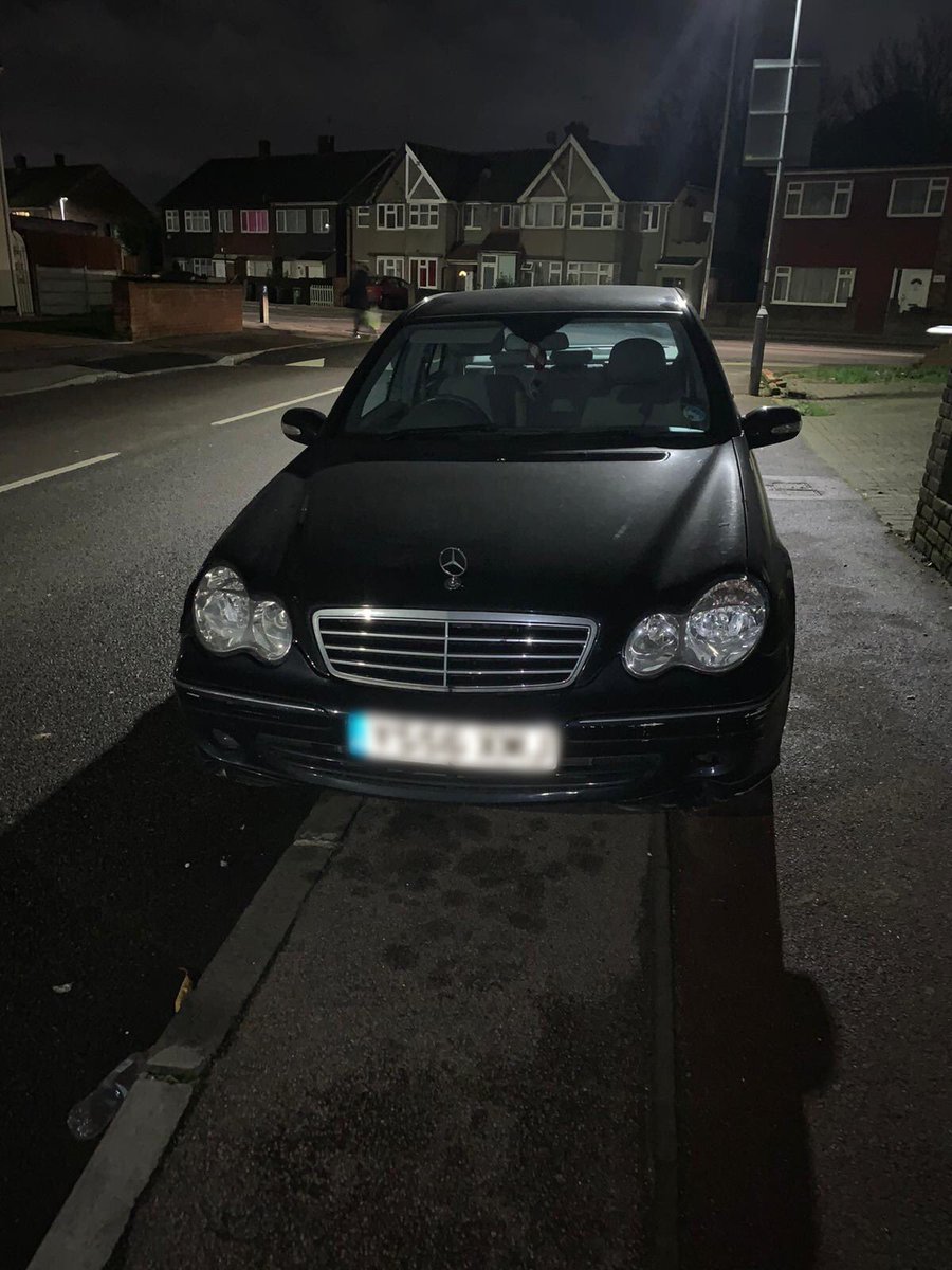 MPSSpecials's tweet image. If you do not have a licence or insurance for your vehicle, it’s not advised to cut up #EATaskForce driving around in @MPSBarkDag. Vehicle seized and driver reported to court! #DriveInsured