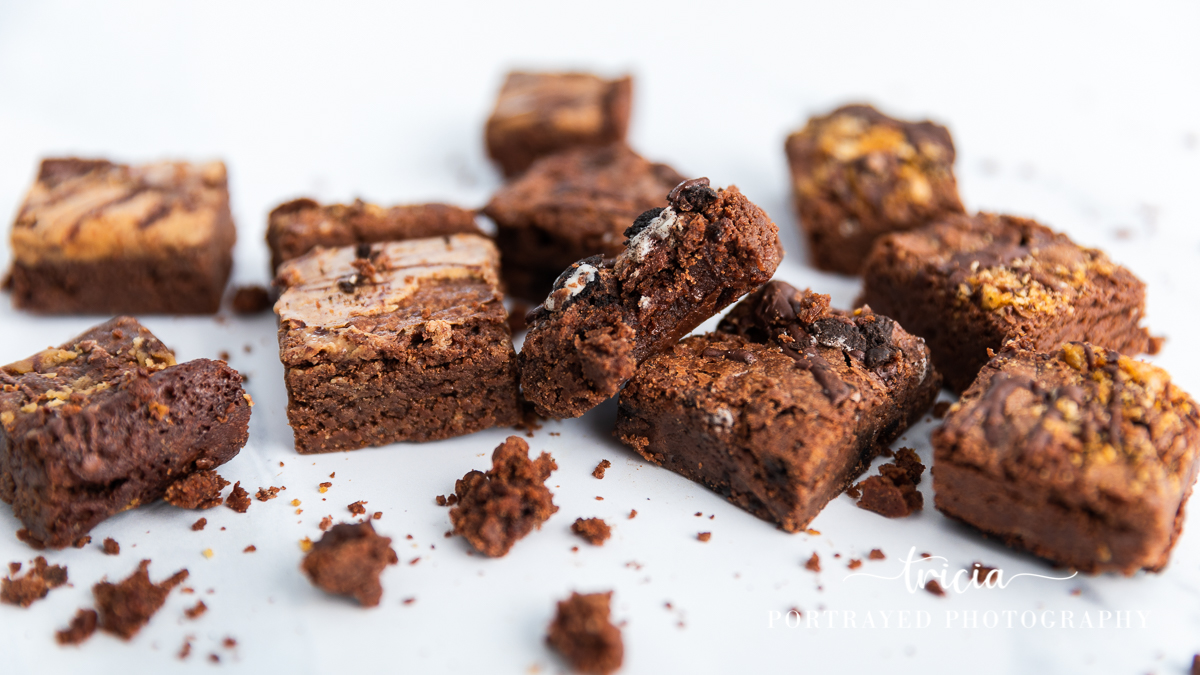 These amazing brownies from <a href="/SweetCarolinaUK/">Sweet Carolina</a> are just what I'm craving today. What are you after?

#FoodPhotography
#ProductPhotographer
#SELondon