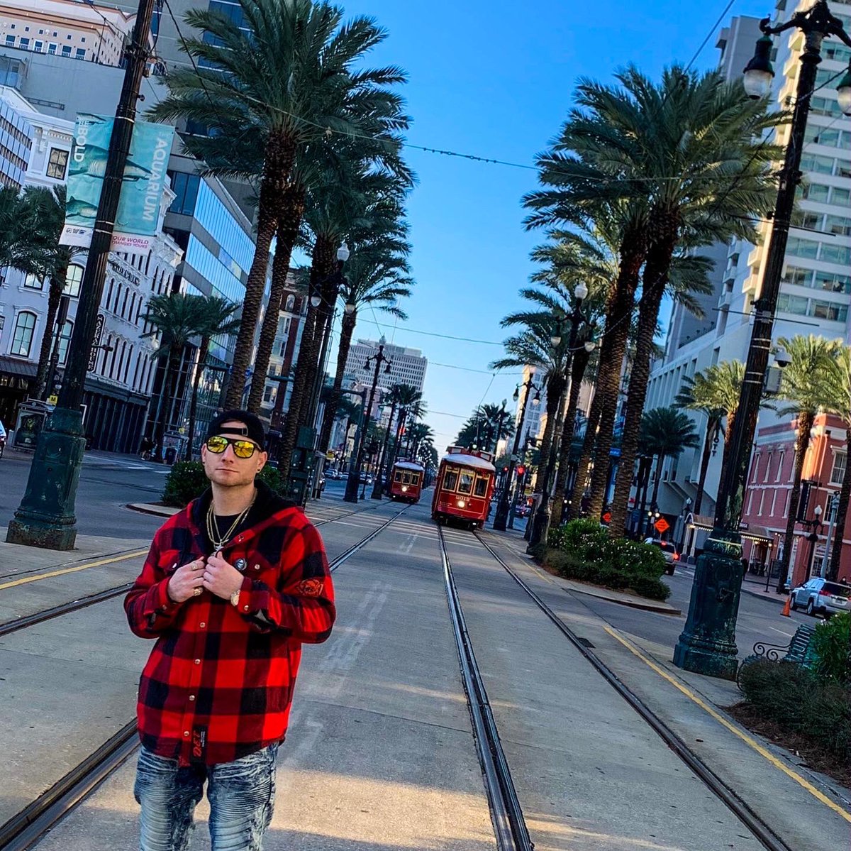 HATCHwiseguy's tweet photo. Wuzzzhatnin woadie 😎✌️
(Hatch ft @aarontaylorrnb ‘’Christmas Time’’ Avail. Now‼️)
Flannel by @destroyeverythingdet
Real Speech©️
#neworleans #louisiana #nola #vacation #hatchwiseguy https://t.co/0Lvy0AUZvx