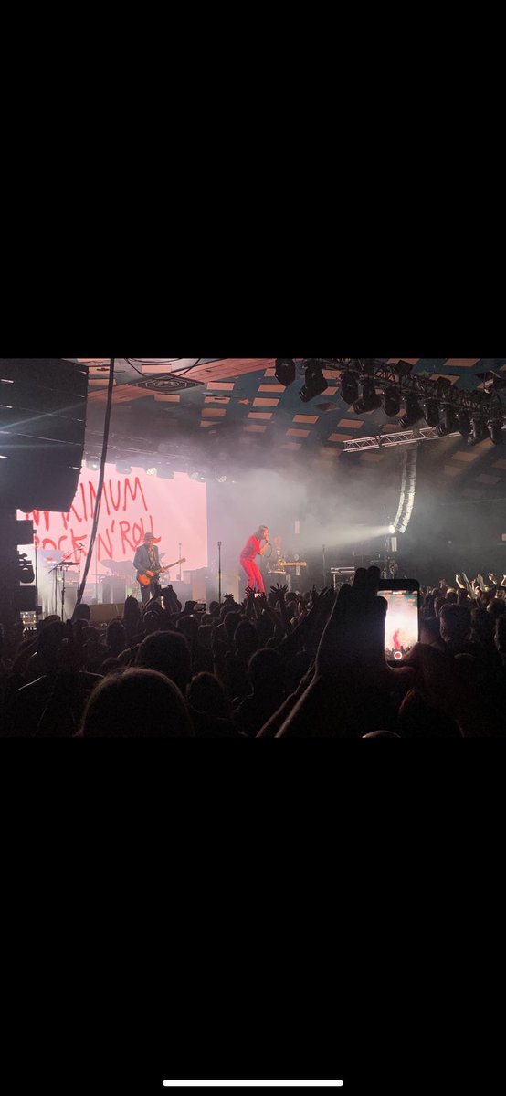 Lisa Flynn tweet media