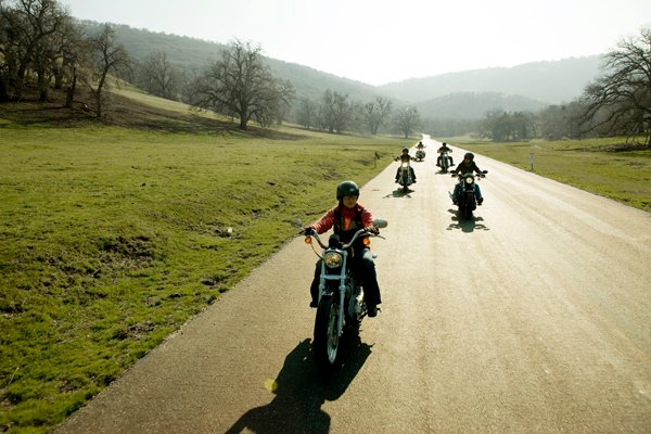 BohnBodyArmor's tweet image. Get more fresh air!  #2021NewYearsResolutions #BohnBodyArmor