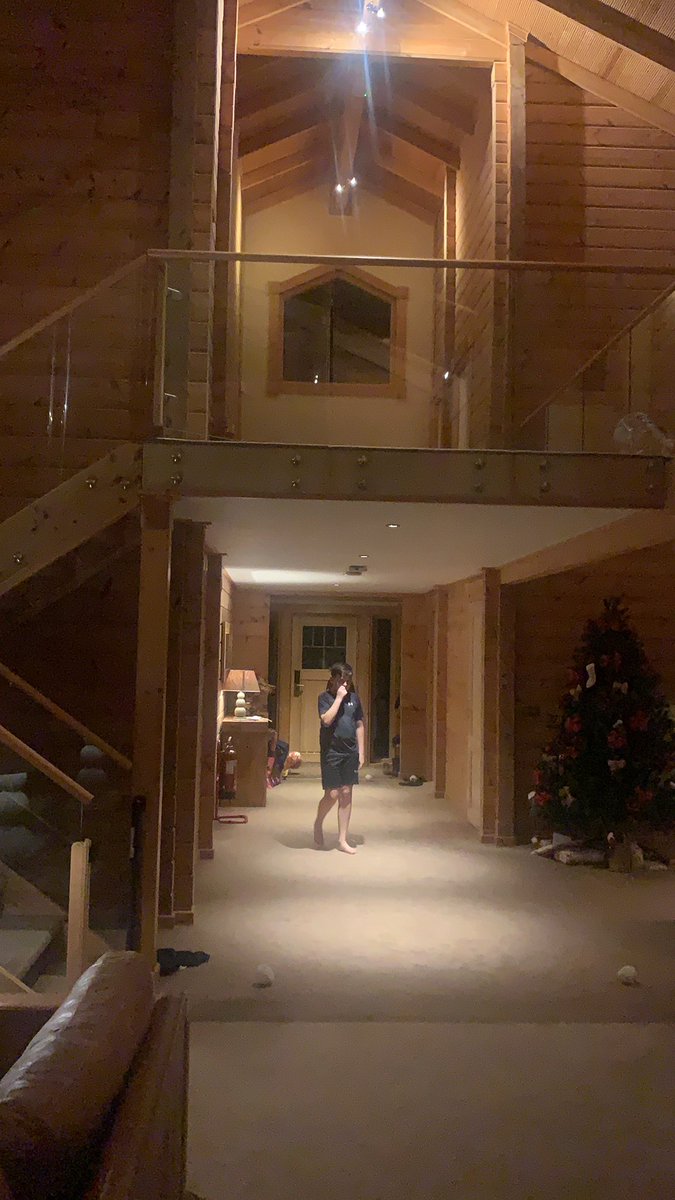 scouselesleyh's tweet photo. Living the dream with my #family #celticmanor #hunterslodge #cmrsnaps https://t.co/TswgweV3yK
