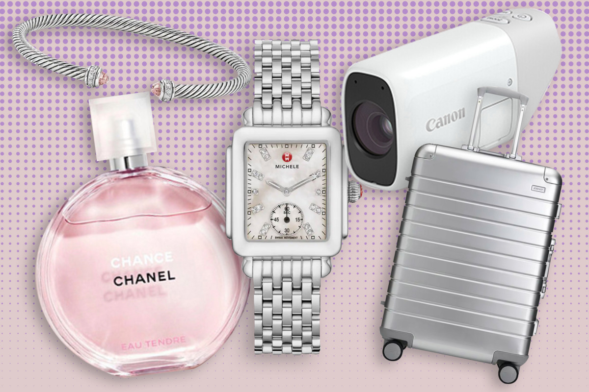 nypost's tweet photo. Best luxury gifts for women https://t.co/mhZmtOTWl9 https://t.co/eM7SCetmjV