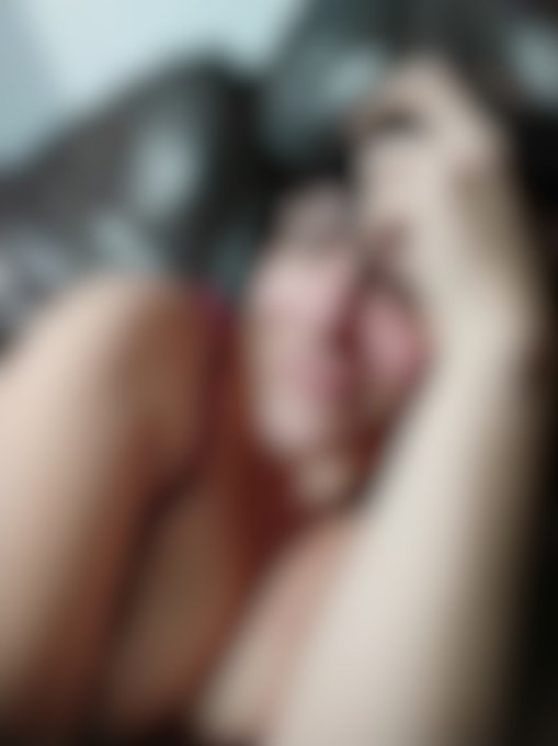 I just uploaded a Fan-only exclusive photo to Modelhub. Wanna see what you're missing? https://t.co/5s2W3Vn7FM<a href="/tag/nailpolish"class="tags"><span>#nailpolish</span></a><a href="/tag/toes"class="tags"><span>#toes</span></a><a href="/tag/tasteytoes"class="tags"><span>#tasteytoes</span></a>