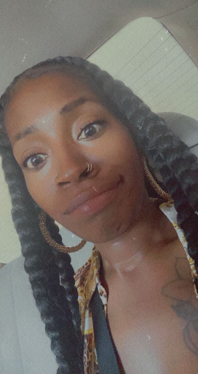 Grouchyb23's tweet photo. Daily mood .... cause OH OOOKKAAYY GOT ME DEAD. DEAD AS A COCKROACH 🤪 https://t.co/XeOfdOv6id