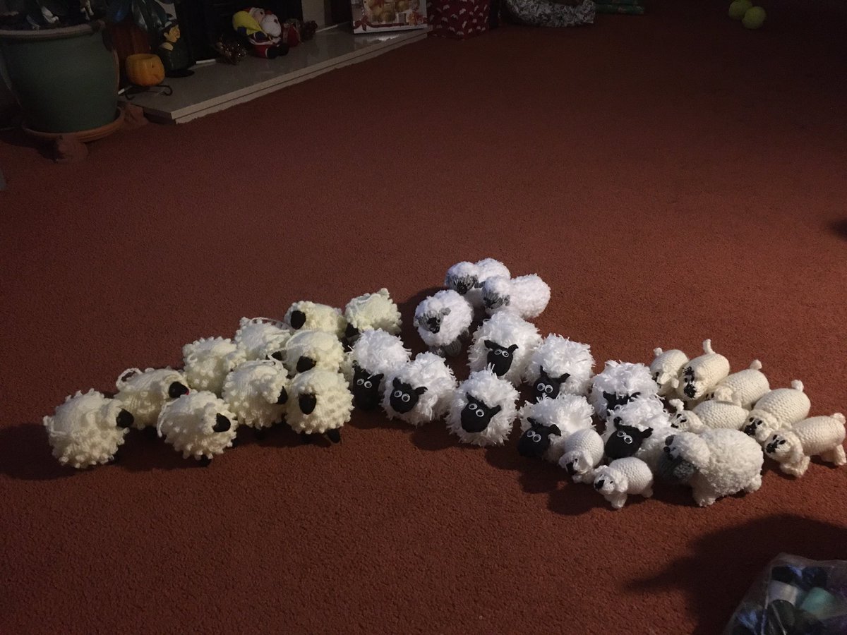 BiddyWhatmough's tweet photo. Oh and I finally delivered this 30-strong flock to pastures new too! They were created in lockdown by #BurtonLibrary @StaffsLibraries crafters for #ShepherdsRest @DavidWilsonHome as part of a community arts project #sheep #knitting https://t.co/lUlpYJ2qXO