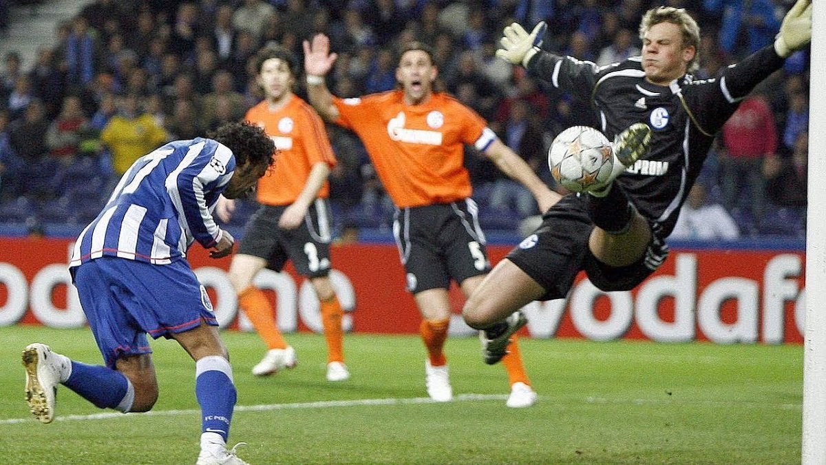 Proving Domestically and in Europe what a talent he was, most notably the Champions League Last 16 second leg in Porto. Neuer made a string of spectacular saves, raising more than a few eyebrows amongst the football world.