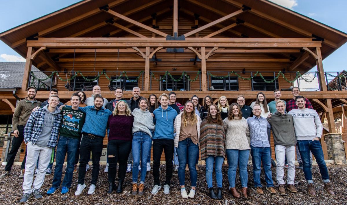 WoodlandsCamp's tweet image. Merry Christmas from Woodlands! conta.cc/3mo5L8T