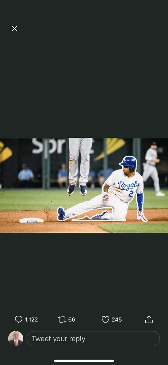 qhurst's tweet photo. @Royals https://t.co/E2m0JmLoa1