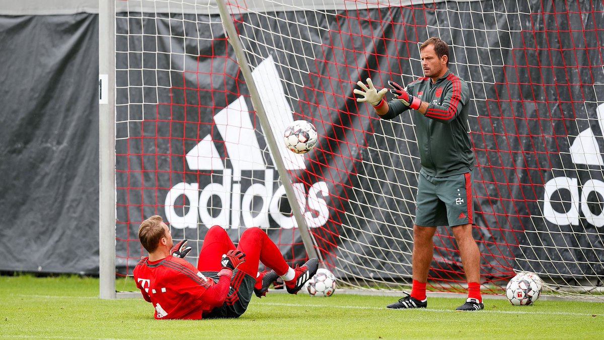 Any guesses? It was Toni Tapalovic, very few Bayern fans knew of this man, but he is someone who was the key man behind Neuer becoming the player he is today.
