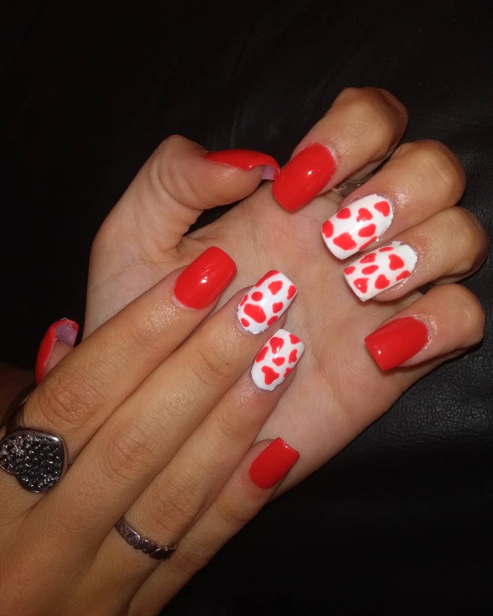 daiisaitta's tweet photo. Miren este cambio y el proceso de Esculpidas 😍😍
#esculpidasenacrilico #rojopasion❤️ #manicuria
Gracias por confiar y felices fiestas 🌟💅
No se queden sin su turno , cualquier duda al privado 🤩 https://t.co/lhtwnOBOXM