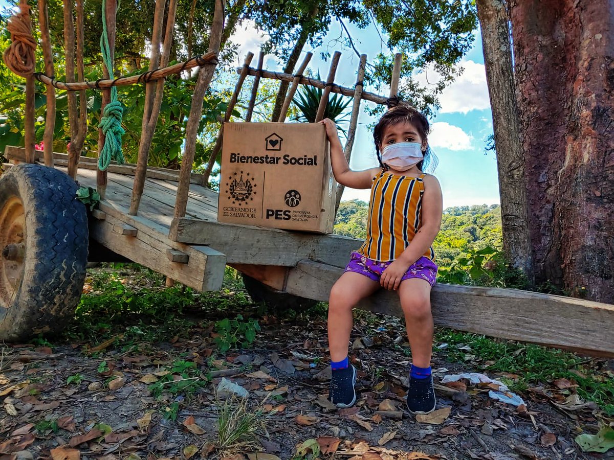 Fabriciolopezsv's tweet photo. Futuro y esperanza.
#PaquetesAlimentarios
#AyudaALaPuertaDeTuCasa
#TeamMOP https://t.co/xR6rxsUDpT