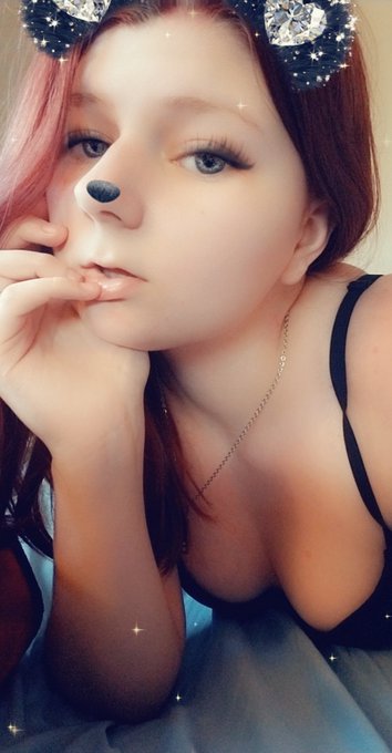 Pornhub deleted a lot of videos, but not mineeeee 😘🥰👅😋 Come visit my page anytime, I have plenty of videos