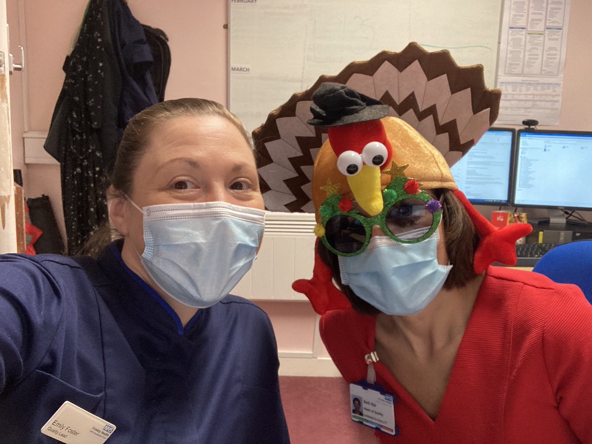 FosterEmily2's tweet photo. Quality & Audit virtual Christmas Party today 25 mins of pure joy! WHAT A YEAR! #soproud #mastersoftheuniverse = #redeployment #Gold #Silver #COVIDvaccination #ICU #Clinical #oncall #MEsupport #COVID itself & STILL Monitoring Patient Care + 2 new🤱🏻 @QandAFHFT #SOPROUD 💕 https://t.co/2ElZESPqJD