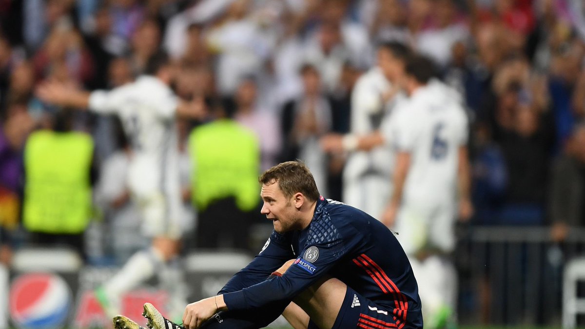 April 18th 2017 however, was a dark point for Neuer, and for Bayern. During the second leg against Real Madrid, in a hugely controversial game, ending in a 4-2 defeat to the Spaniards. Neuer suffered a left foot fracture, keeping him out until the next season.
